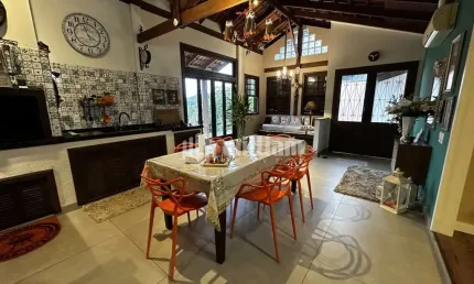 Casa com 3 quartos à venda no Souza Cruz, Brusque , 130 m2 por R$ 699.900