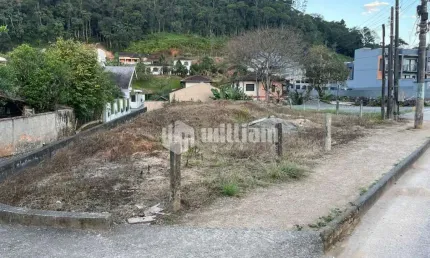 Terreno à venda no Primeiro de Maio, Brusque  por R$ 349.900