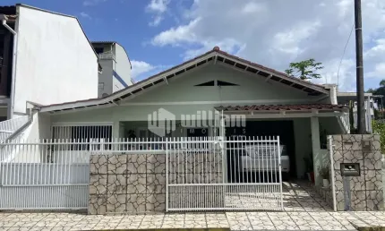 Casa com 3 quartos à venda no Nova Brasília, Brusque , 153 m2 por R$ 550.000