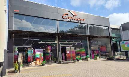 Ponto comercial para alugar no Nova Brasília, Brusque , 1200 m2 por R$ 39.000