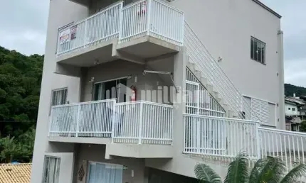 Apartamento com 2 quartos para alugar no Souza Cruz, Brusque , 81 m2 por R$ 1.780
