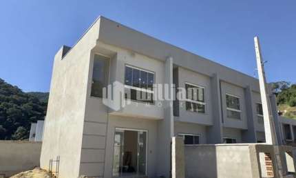 Casa com 2 quartos à venda no Limeira Baixa, Brusque , 63 m2 por R$ 319.000