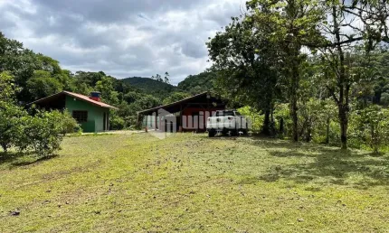 Chácara / sítio com 1 quarto à venda no Dom Joaquim, Brusque  por R$ 799.900