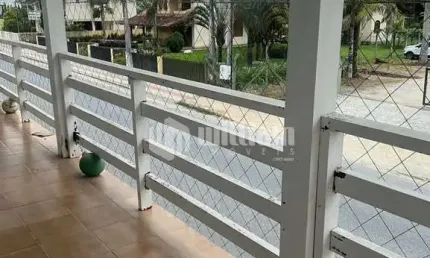 Casa com 3 quartos para alugar no Centro, Guabiruba , 160 m2 por R$ 3.000
