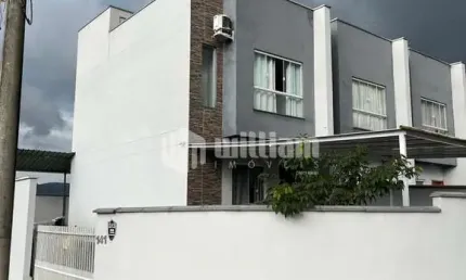 Casa com 2 quartos à venda no Limeira Baixa, Brusque , 58 m2 por R$ 350.000