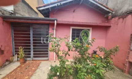 Casa com 4 quartos à venda na Rua Carlos de Campos, 100, Parque Itamarati, Jacareí, 240 m2 por R$ 360.000