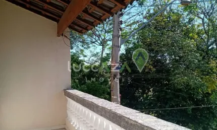 Casa com 3 quartos à venda no Parque Imperial, Jacareí  por R$ 290.000