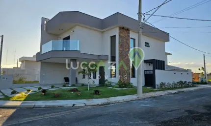 Casa em Condomínio à Venda em Jacareí-SP: 3 Quartos, 3 Suítes, 2 Salas, 5 Banheiros, 6 Vagas de Garagem - Imperdível no Jardim Jacinto!