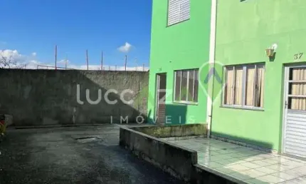 Casa em Condomínio à Venda em Jacareí-SP, Bairro do Colônia: 2 quartos, sala ampla, 2 vagas de garagem - Imperdível!