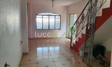 Casa com 4 quartos à venda na Rua Vicente Ítalo Feola, 468, Jardim Primavera, Jacareí, 190 m2 por R$ 330.000