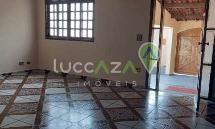 Casa com 3 quartos à venda na Avenida Arary Siqueira Moscatello, 237, Jardim do Portal, Jacareí por R$ 393.000