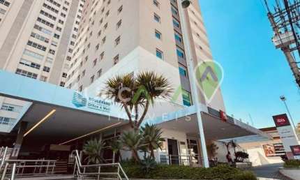 Sala Comercial no Centro de Jacareí-SP: 1 sala, 1 banheiro, 1 vaga de garagem, 27,00 m² de área. Aproveite!