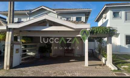 Casa em Condomínio à Venda em Jacareí-SP - 3 Quartos, 1 Suíte, 2 Salas, 3 Banheiros, 2 Vagas, 100m² - Condomínio Residence Club