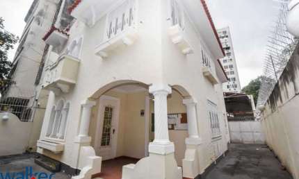 Casa com 10 quartos para alugar na Rua Botucatu, Grajaú, Rio de Janeiro, 753 m2 por R$ 12.000