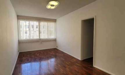 Apartamento com 3 quartos para alugar na Rua Marquês de Valença, Tijuca, Rio de Janeiro, 73 m2 por R$ 3.600