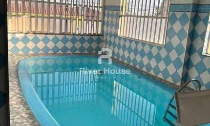 Casa  Terrea  padrão à venda, sendo 465 m² de area Total 03 suites   Bairro Jardim Tropical , Cuiab