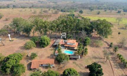 Fazenda à venda com casa  sobrado , a 50 KM de Cuiaba localizada na  Zona Rural, Acorizal, MT