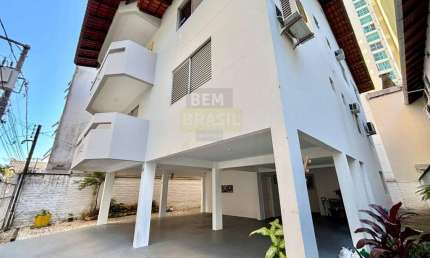 Prédio Exclusivo com 2 Apartamentos amplos no Centro de Balneário Camboriú - Aceita parte em Permuta