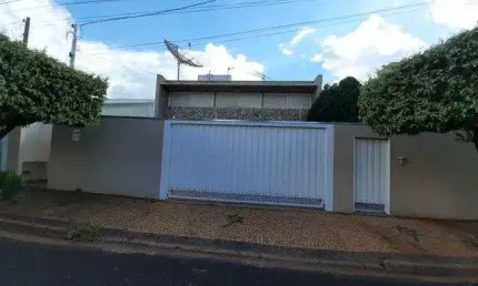 Sobrado com 4 dormitórios à venda, 406 m² por R$ 850.000,00 - Jardim Tarraf II - São José do Rio Preto/SP