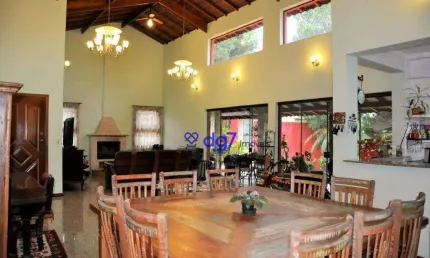 Casa com 4 dormitórios, 2 suítes à venda, 3.440 m² por R$ 3.600.000 - Vila Verde - Itapevi/SP