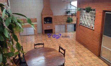 Casa com 3 dormitórios à venda, 126 m² por R$ 800.000,00 - Taboão da Serra - Taboão da Serra/SP