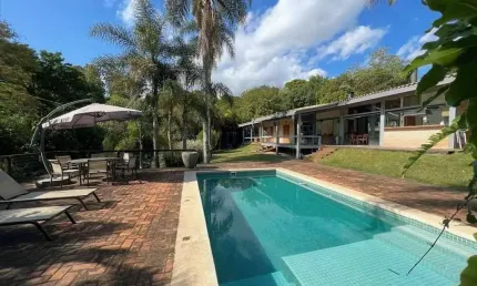 Casa com 5 dormitórios à venda, 2.520 m² por R$ 2.380.000 - Granja Viana - Jandira/SP