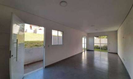 Sobrado com 3 dormitórios à venda, 126 m² por R$ 580.000 - Cotia - Cotia/SP