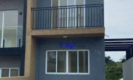 Casa com 3 dormitórios à venda, 180 m² por R$ 680.000,00 - Cotia - Cotia/SP