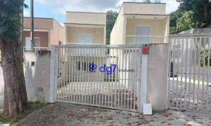 Sobrado com 3 dormitórios, 3 suítes à venda, 212 m² por R$ 735.000 - Granja Viana - Cotia/SP