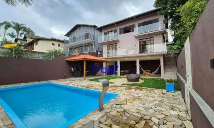 Casa totalmente reformada à venda, 468 m² - Parque dos Príncipes - São Paulo/SP