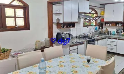 Sobrado com 3 dormitórios à venda, 198 m² - Cidade das Flores - Osasco/SP