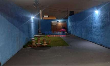 Sala comercial à venda no Jardim do Marquês, Jacareí  por R$ 215.000