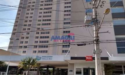 Sala comercial para alugar no Centro, Jacareí  por R$ 10.540