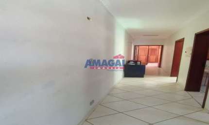 Casa com 3 quartos à venda na Cidade Salvador, Jacareí  por R$ 380.000