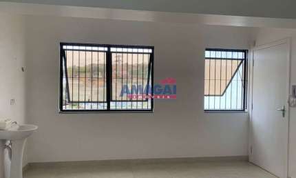 Sala comercial para alugar no Centro, Jacareí  por R$ 700