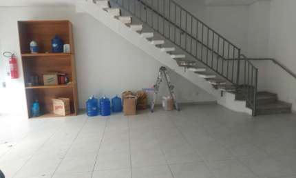 Sala comercial para alugar no Jardim São Dimas, São José dos Campos  por R$ 8.463