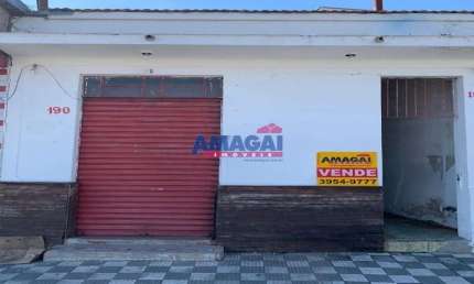 Sala comercial à venda no Centro, Jacareí  por R$ 495.000
