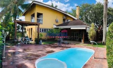Casa em condomínio fechado com 4 quartos à venda no Jardim Altos de Santana I, Jacareí  por R$ 1.980.000