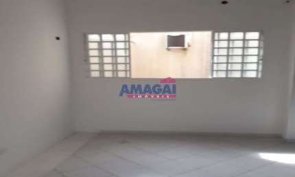 Sala comercial para alugar no Centro, Jacareí  por R$ 1.800