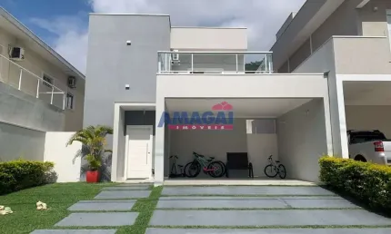 Casa em condomínio fechado com 4 quartos à venda no Parque Califórnia, Jacareí  por R$ 1.240.000