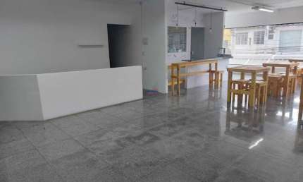 Sala comercial para alugar no Centro, São José dos Campos  por R$ 1.000