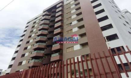 Apartamento com 4 quartos para alugar no Parque Residencial Aquarius, São José dos Campos  por R$ 5.000