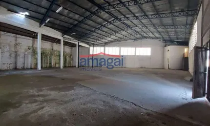 Barracão / Galpão / Depósito para alugar no Jardim Satélite, São José dos Campos  por R$ 15.000