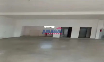 Sala comercial para alugar no Jardim Colônia, Jacareí  por R$ 3.000