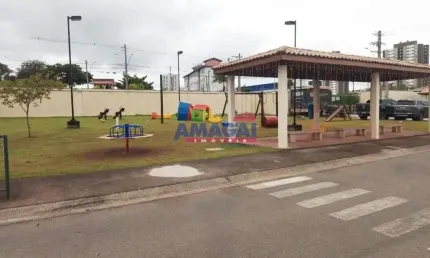 Casa em condomínio fechado com 2 quartos à venda no Jardim Marcondes, Jacareí  por R$ 450.000