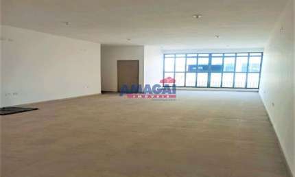 Sala comercial para alugar no Centro, Jacareí  por R$ 1.700