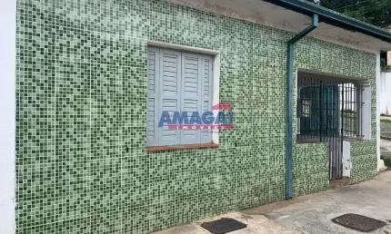 Casa com 2 quartos à venda no Jardim Bela Vista, Jacareí  por R$ 350.000