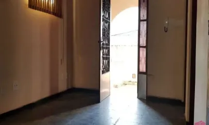 Casa com 4 quartos à venda no Centro, Jacareí  por R$ 430.000