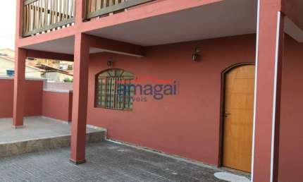 Casa com 3 quartos à venda no Jardim Albuquerque, Santa Branca  por R$ 315.000