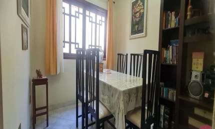 Casa com 3 quartos à venda no Jardim Santa Maria, Jacareí  por R$ 660.000